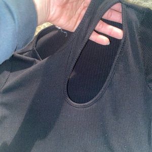 Black long sleeve crop top